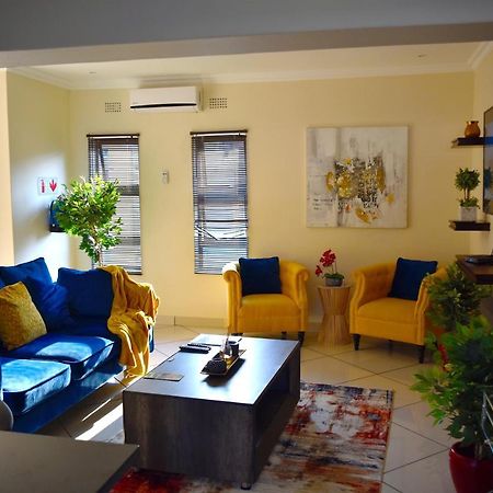 Green Haven Apartments เอซูลวินิ ภายนอก รูปภาพ