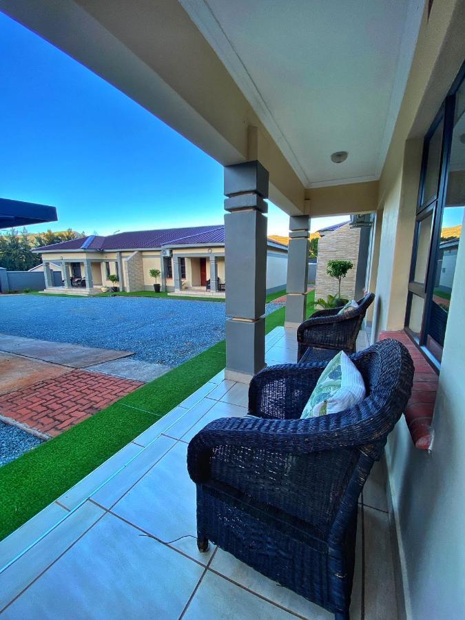 Green Haven Apartments เอซูลวินิ ภายนอก รูปภาพ