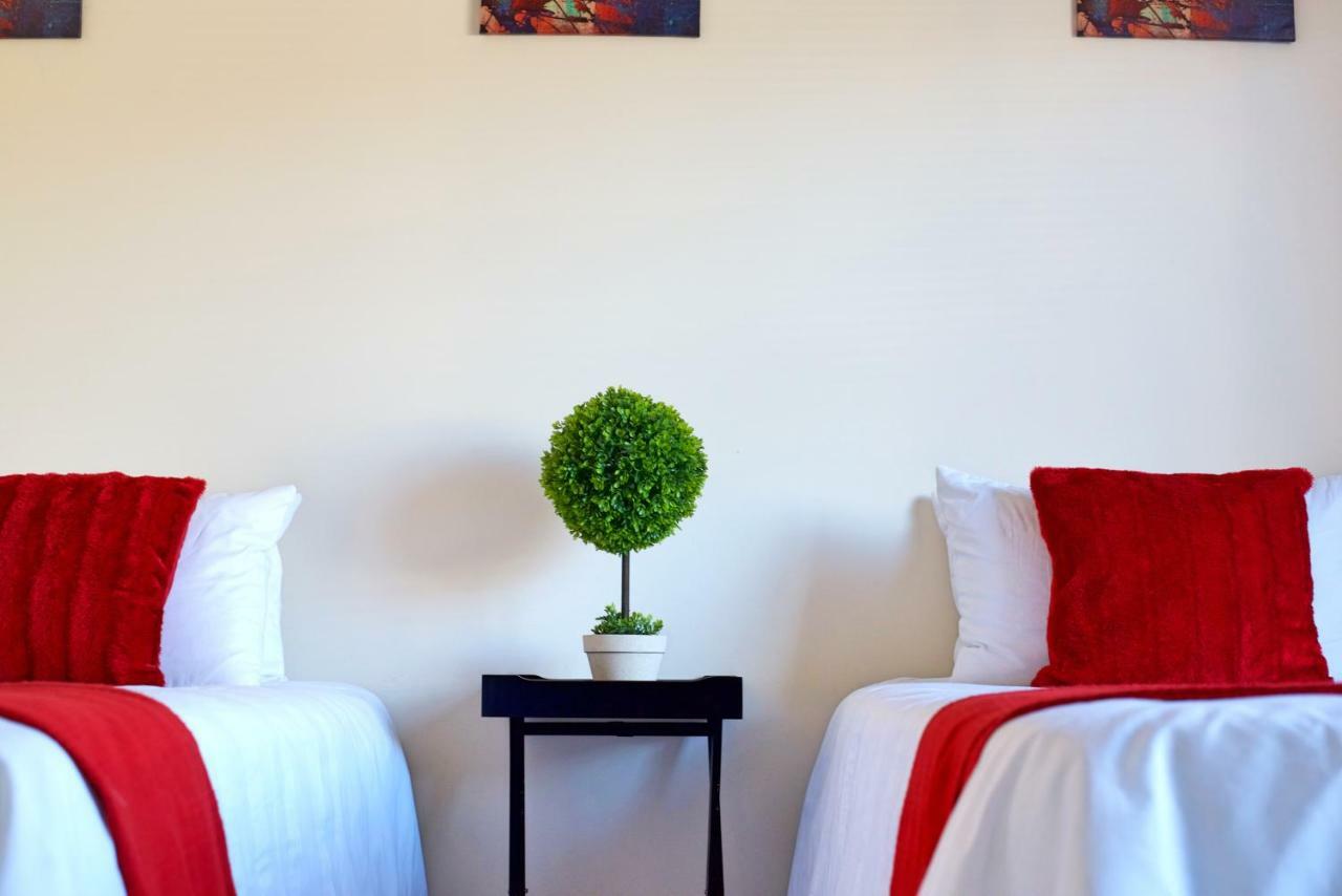 Green Haven Apartments เอซูลวินิ ภายนอก รูปภาพ